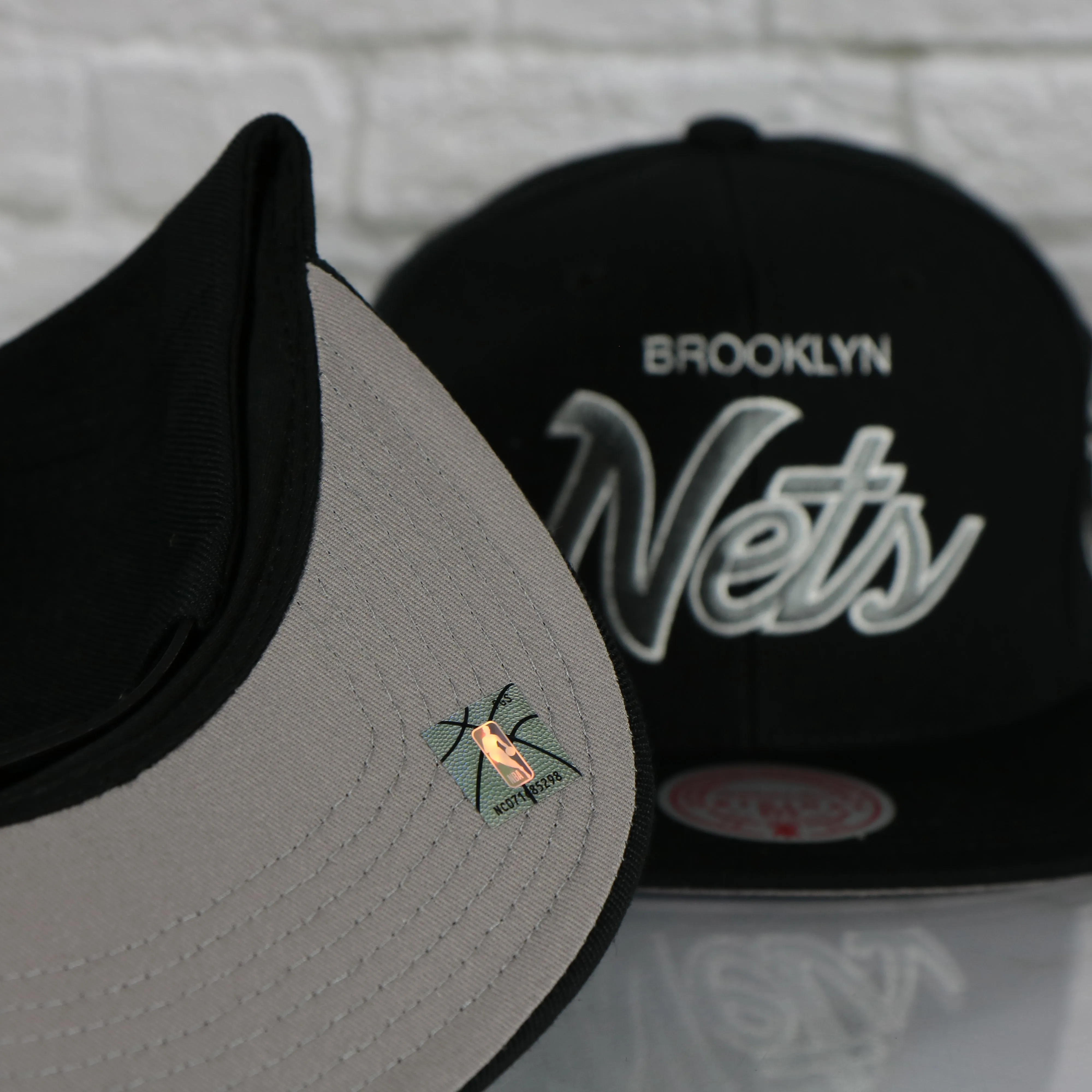 Brooklyn Nets Vintage Retro NBA Team Script 2.0 Mitchell and Ness Snapback Hat | Black