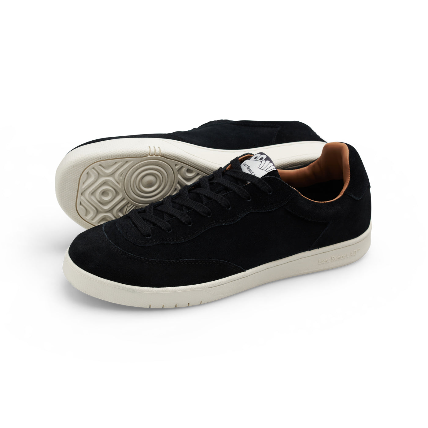 CM001-Lo Suede (Black/white)