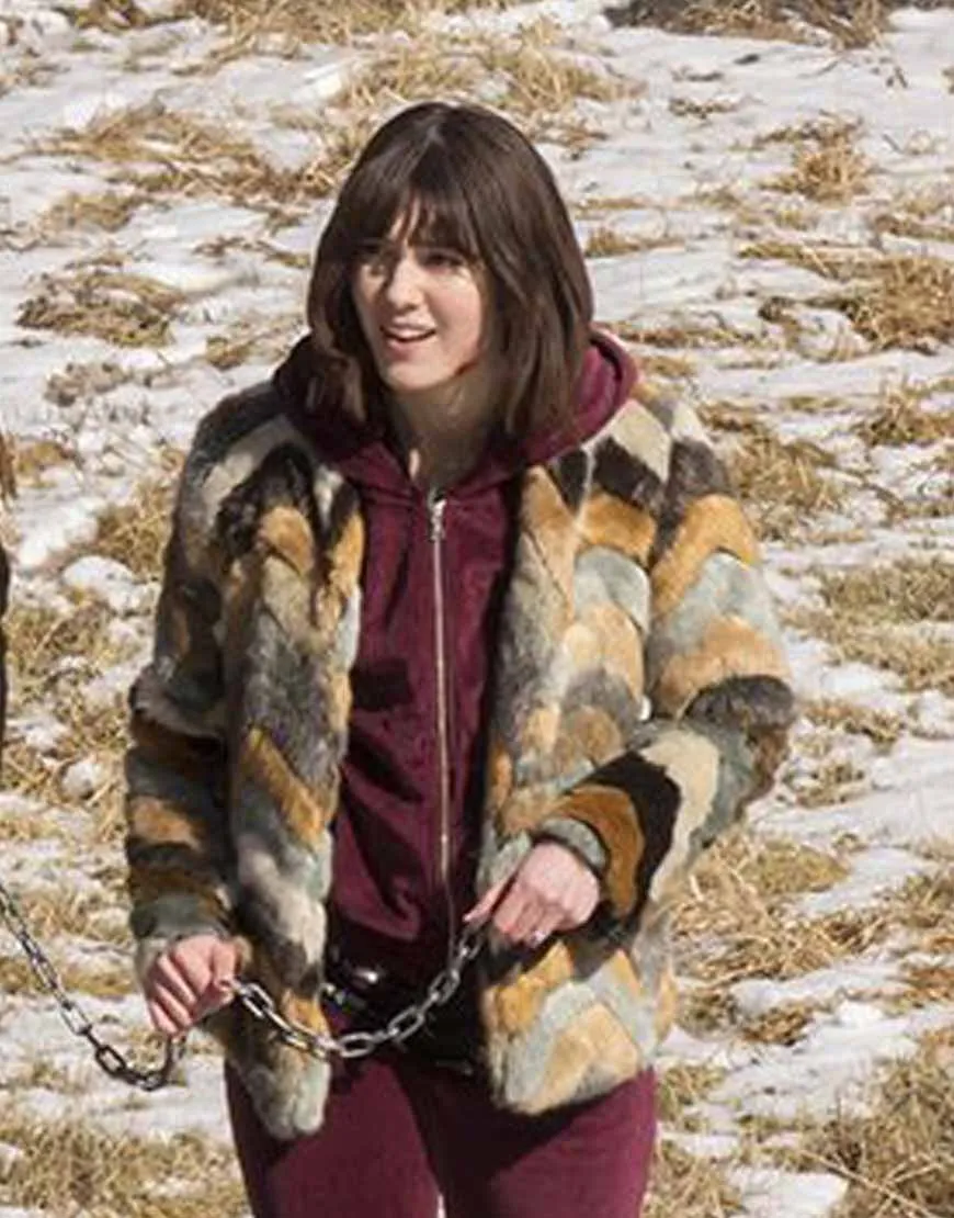 Fargo S04 Nikki Swango Fur Coat | Mary Elizabeth Winstead Fur Coat