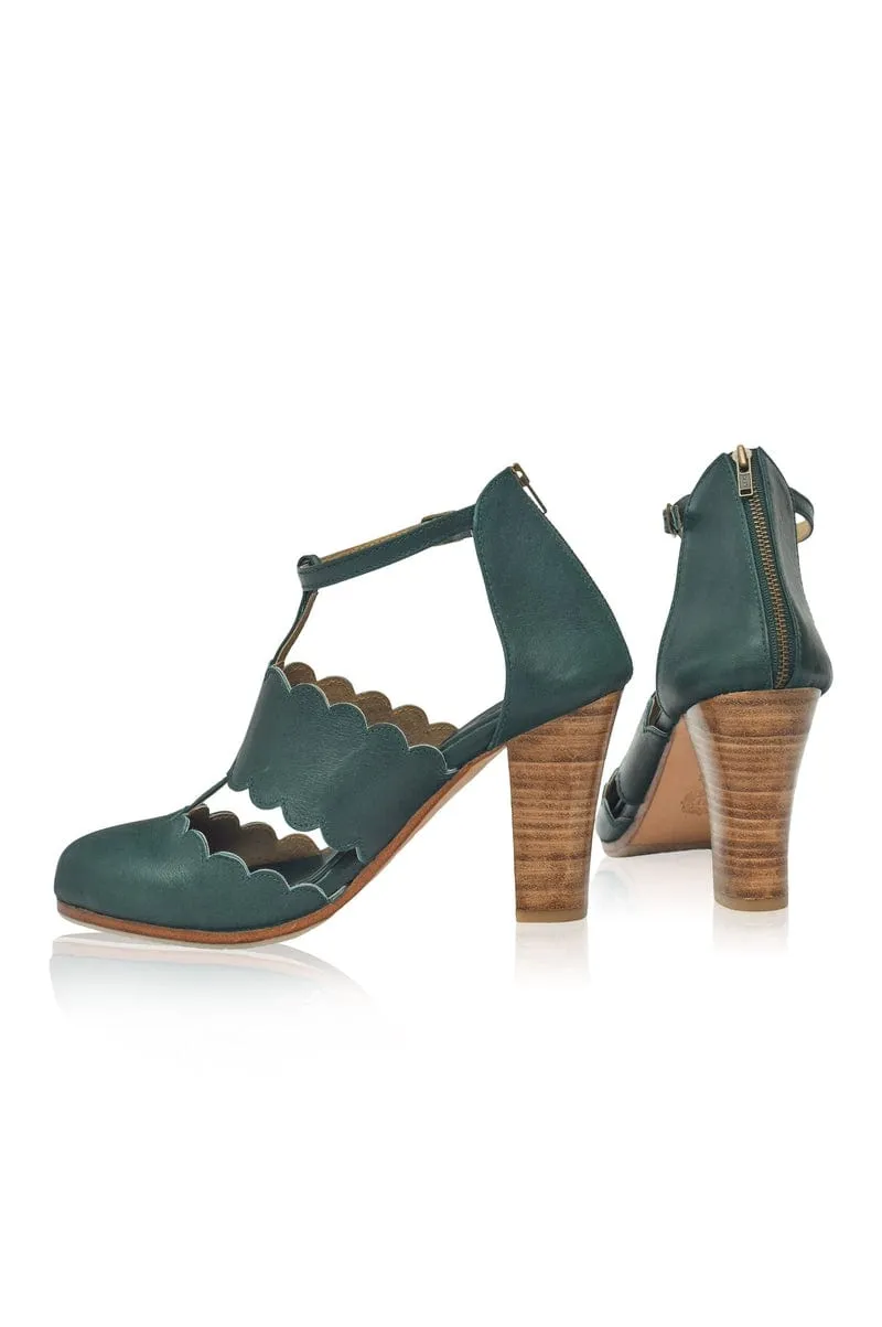 Incognito Leather Heels in Emerald