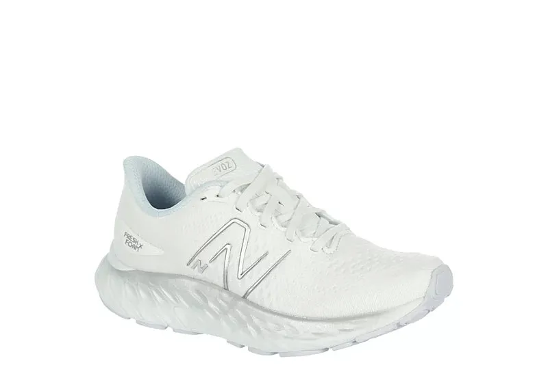 New Balance Women's Fresh Foam X EVOZ V3 Running Shoe - WEVOZLW3 (Wide)