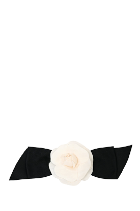 Pre-loved Chanel? White/Black Camellia Flower Ribbon Brooch