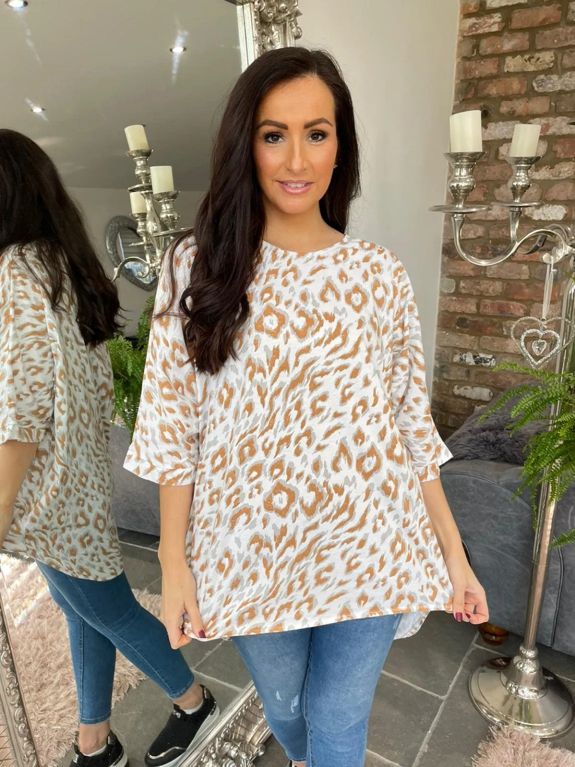 Round Neck Animal Print Top Tess