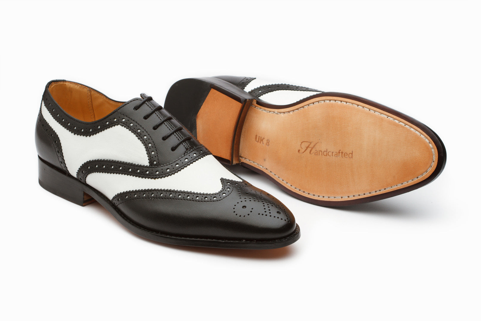 Spectator Wingtip Oxford - Black/White