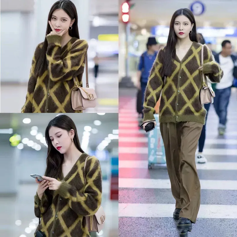 Women's diamond check sweater coat